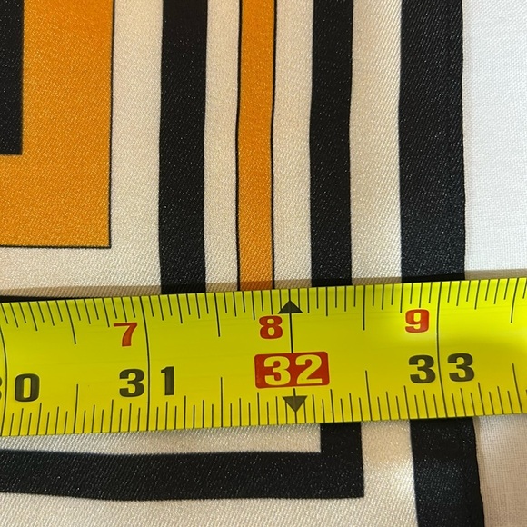 R-2225- Colorful Equestrian Print Scarf NWT - Picture 4 of 7